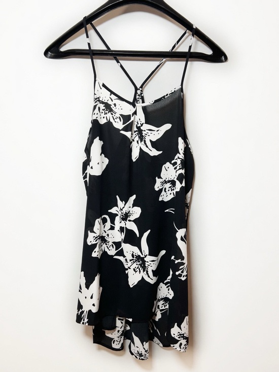 Banana Republic Tops - Banana Republic Black and White Summer Floral Printed Cami Women’s Medium